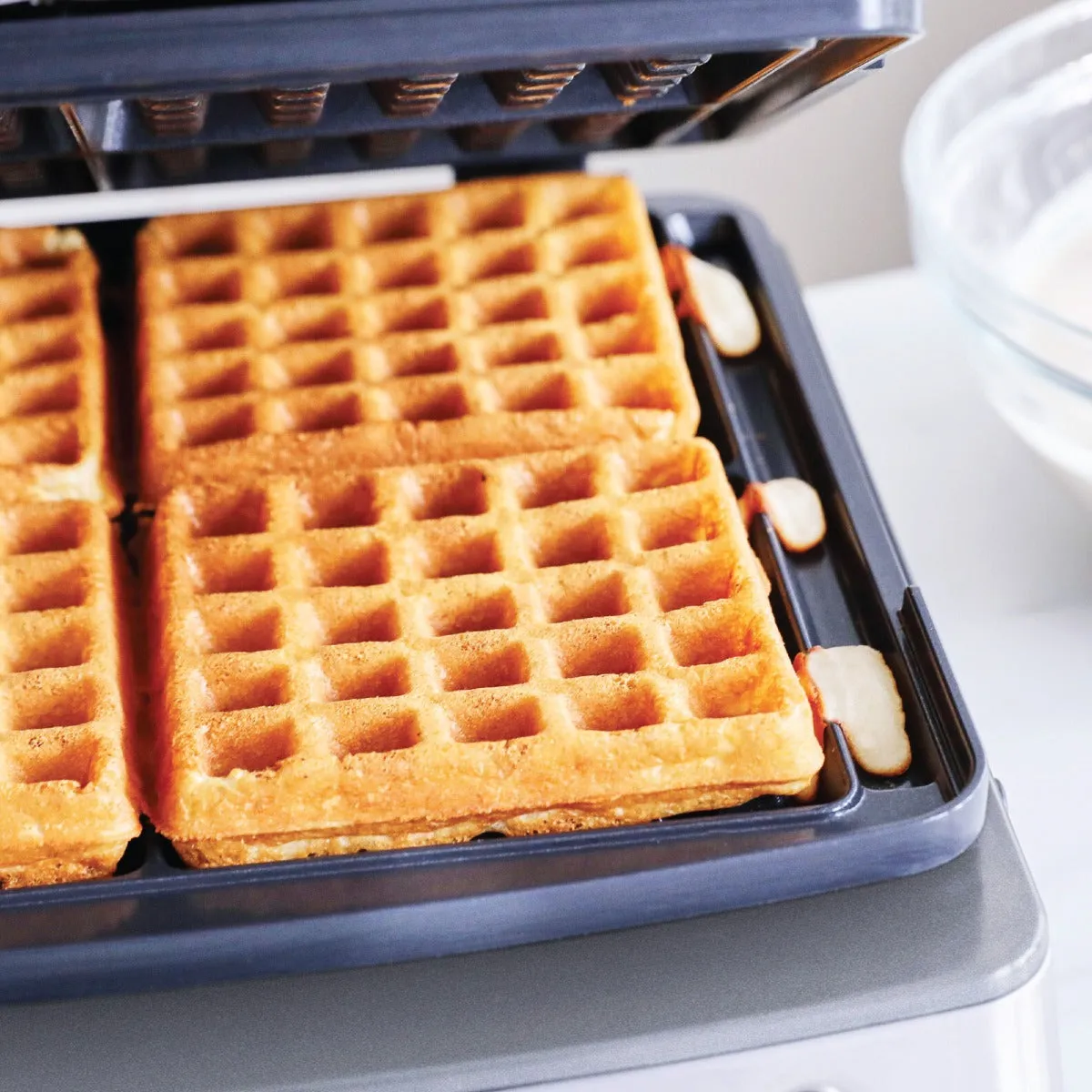 Elite Ceramic Nonstick 4-Square Waffle Maker | Premiere Stainless Steel