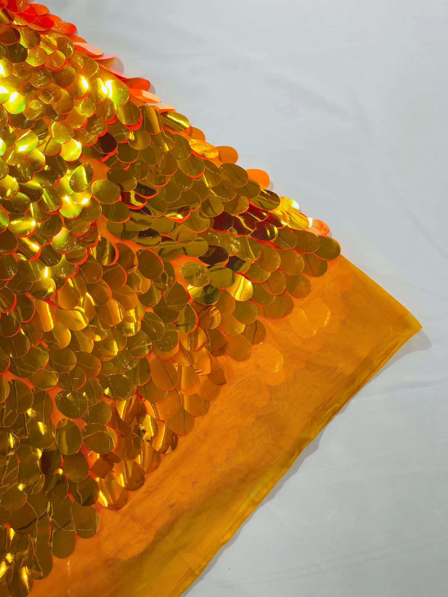 JUMBO OVAL SEQUINS (By The Yard)